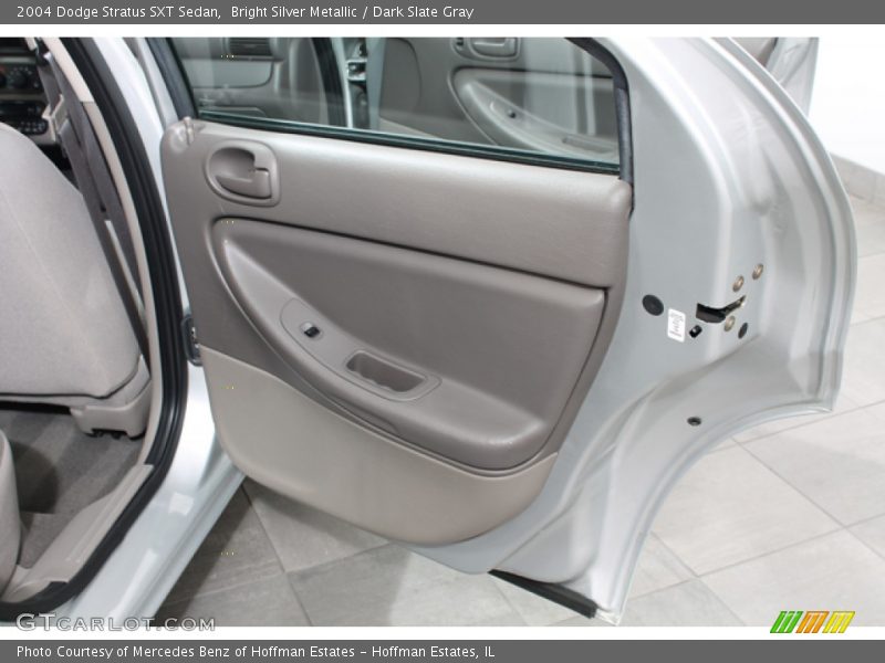 Door Panel of 2004 Stratus SXT Sedan