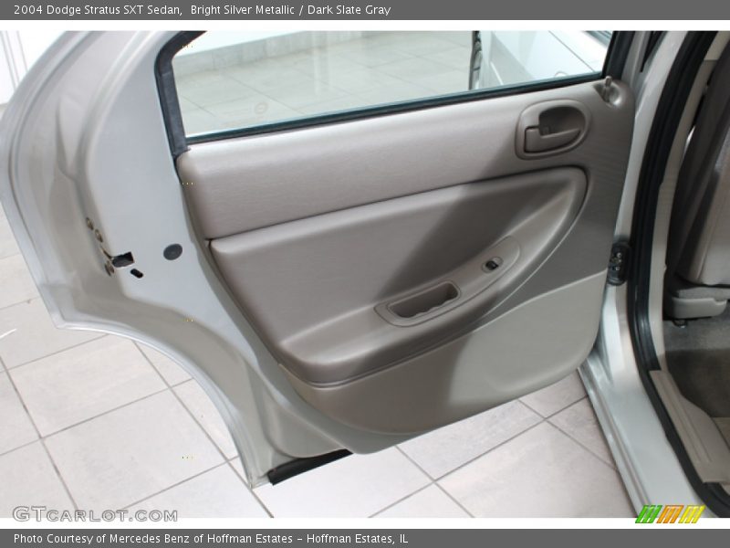 Bright Silver Metallic / Dark Slate Gray 2004 Dodge Stratus SXT Sedan