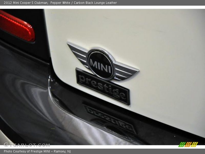 Pepper White / Carbon Black Lounge Leather 2012 Mini Cooper S Clubman