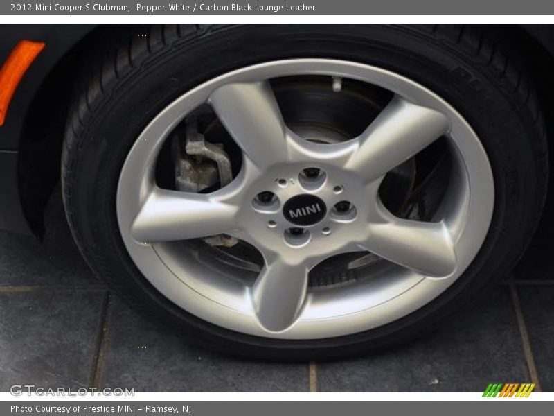 Pepper White / Carbon Black Lounge Leather 2012 Mini Cooper S Clubman