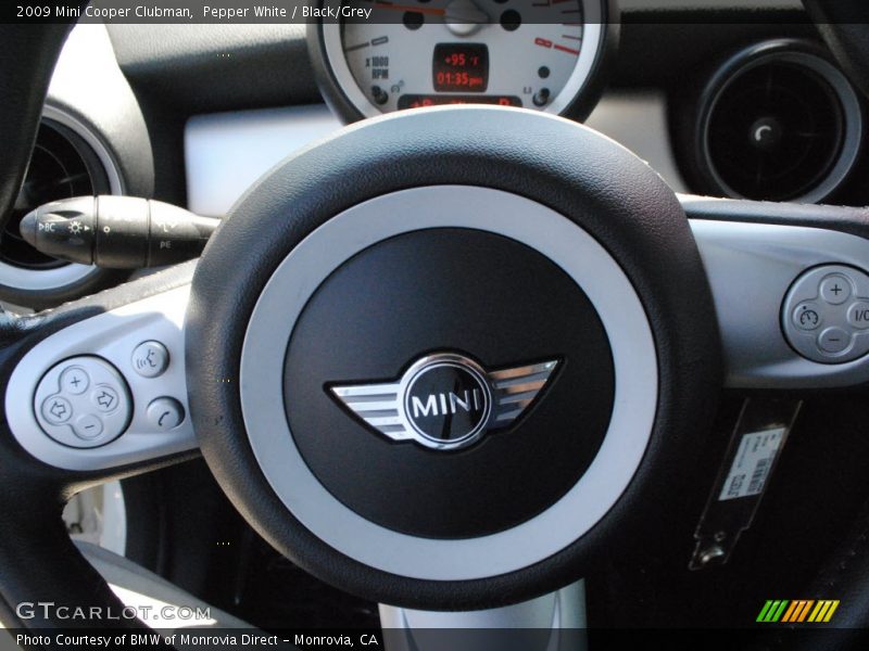 Pepper White / Black/Grey 2009 Mini Cooper Clubman