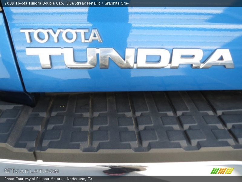 Blue Streak Metallic / Graphite Gray 2009 Toyota Tundra Double Cab