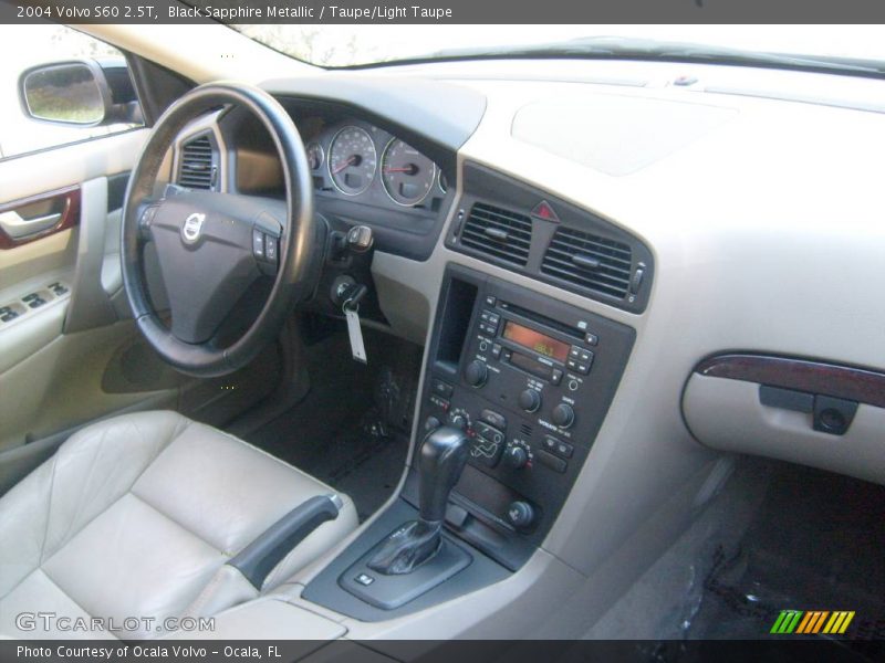 Black Sapphire Metallic / Taupe/Light Taupe 2004 Volvo S60 2.5T