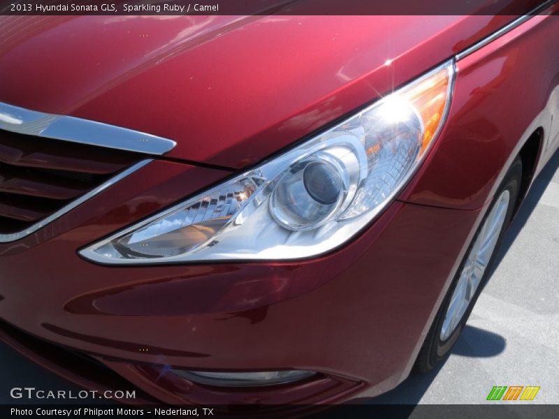 Sparkling Ruby / Camel 2013 Hyundai Sonata GLS