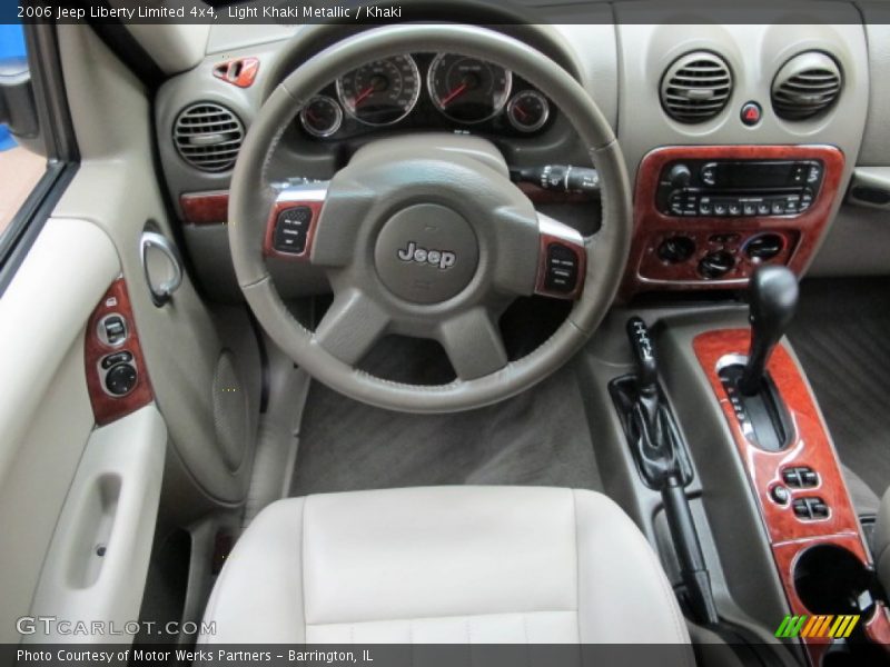 Light Khaki Metallic / Khaki 2006 Jeep Liberty Limited 4x4