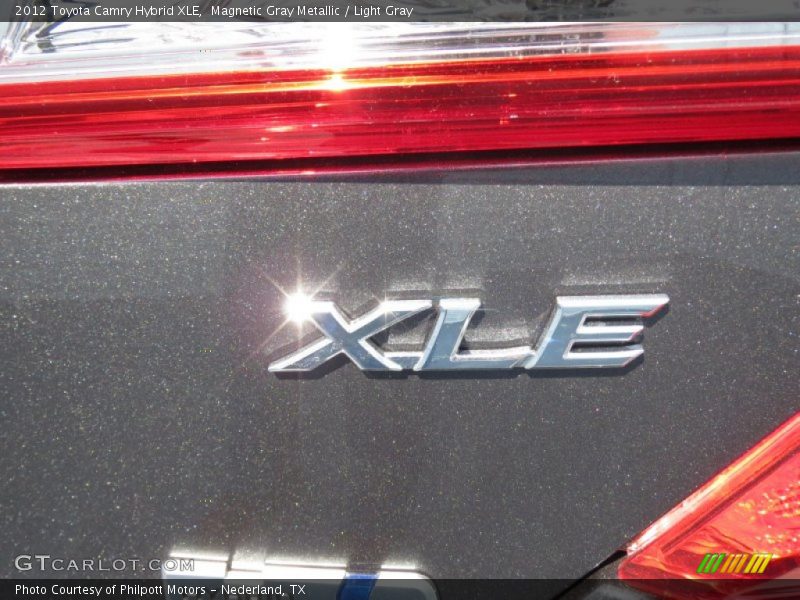 Magnetic Gray Metallic / Light Gray 2012 Toyota Camry Hybrid XLE