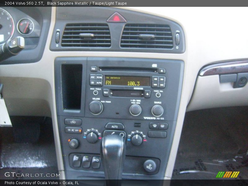 Black Sapphire Metallic / Taupe/Light Taupe 2004 Volvo S60 2.5T