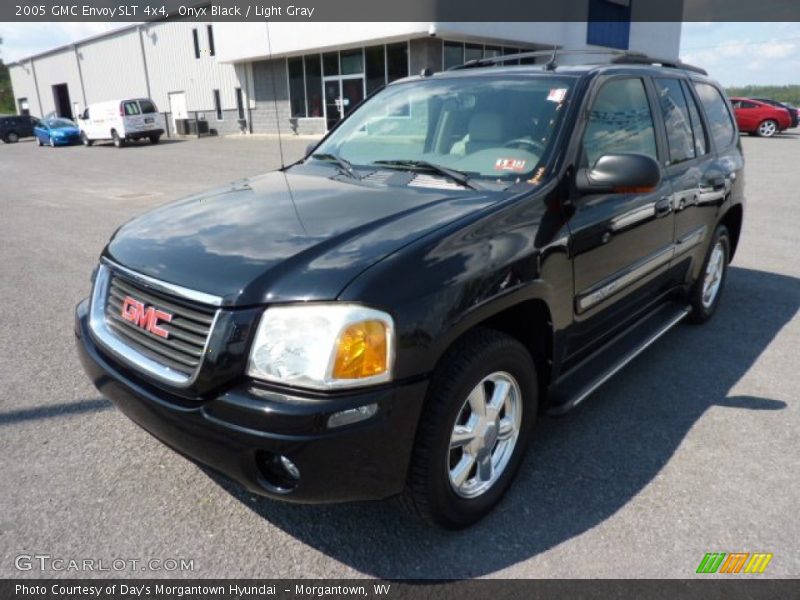 Onyx Black / Light Gray 2005 GMC Envoy SLT 4x4