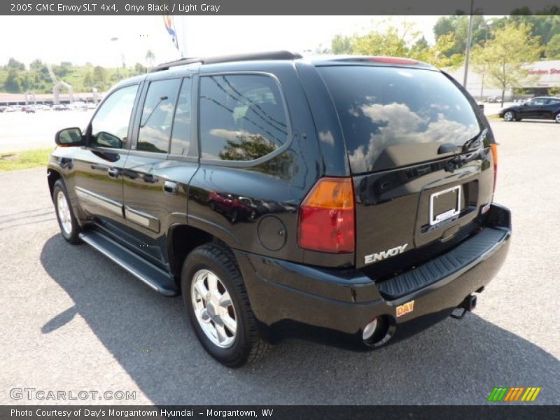 Onyx Black / Light Gray 2005 GMC Envoy SLT 4x4