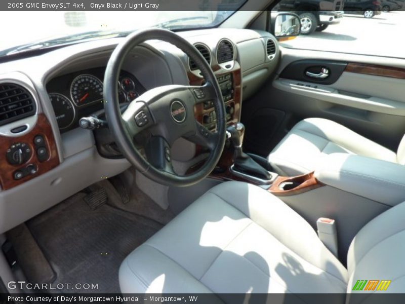 Onyx Black / Light Gray 2005 GMC Envoy SLT 4x4
