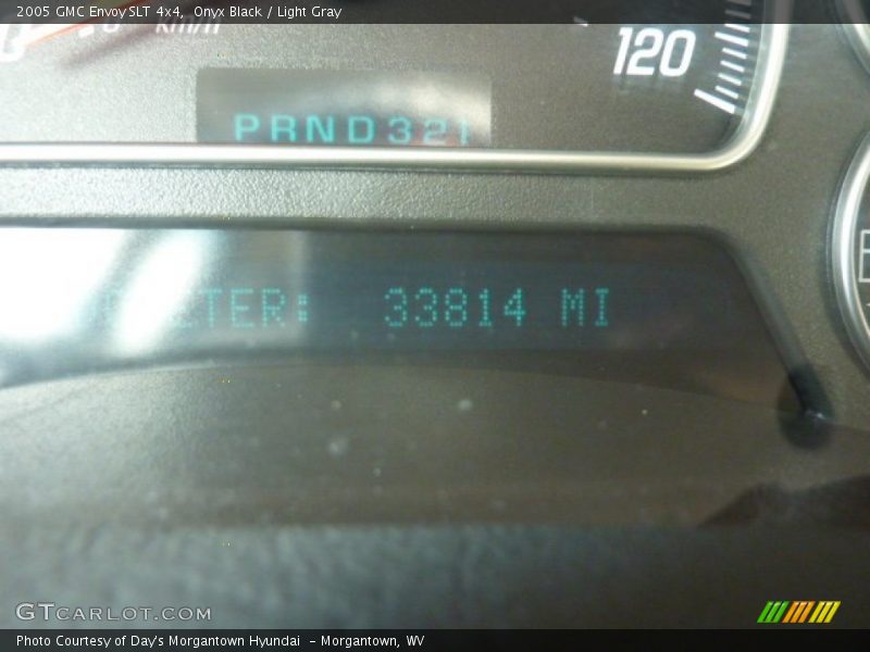 Onyx Black / Light Gray 2005 GMC Envoy SLT 4x4