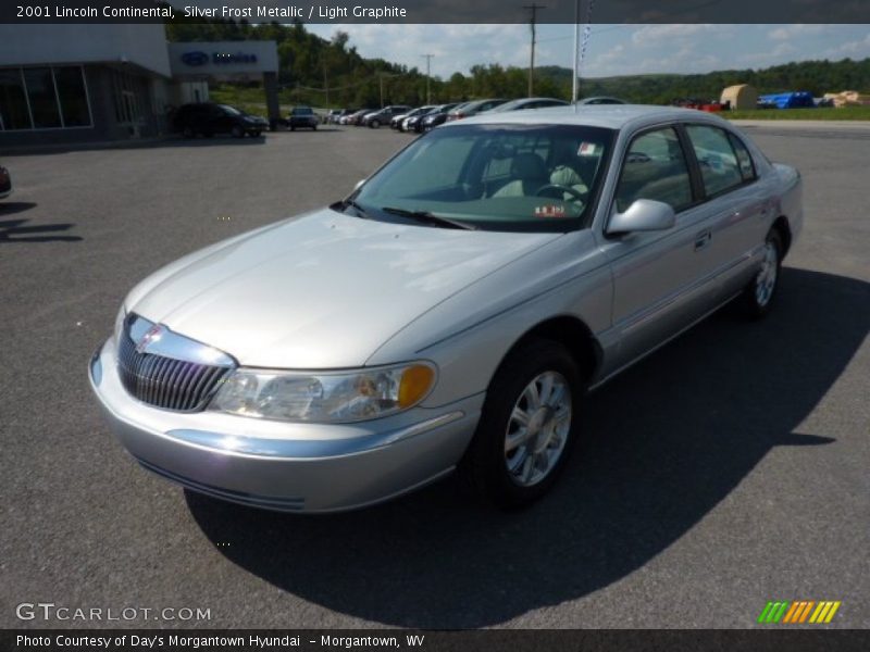 Silver Frost Metallic / Light Graphite 2001 Lincoln Continental
