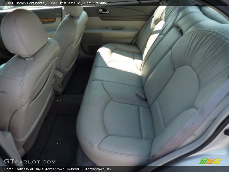 Silver Frost Metallic / Light Graphite 2001 Lincoln Continental