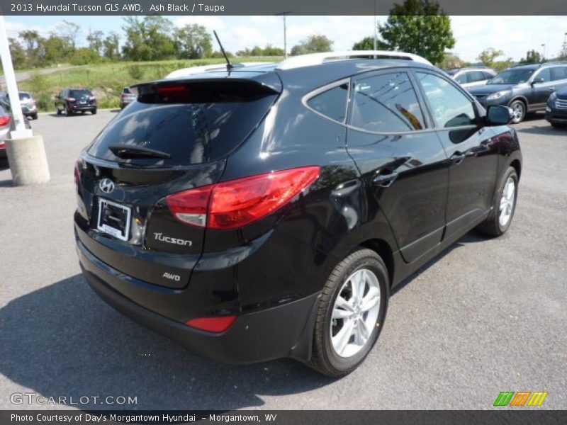 Ash Black / Taupe 2013 Hyundai Tucson GLS AWD
