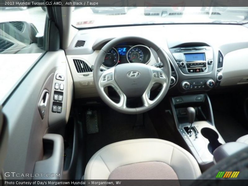 Ash Black / Taupe 2013 Hyundai Tucson GLS AWD