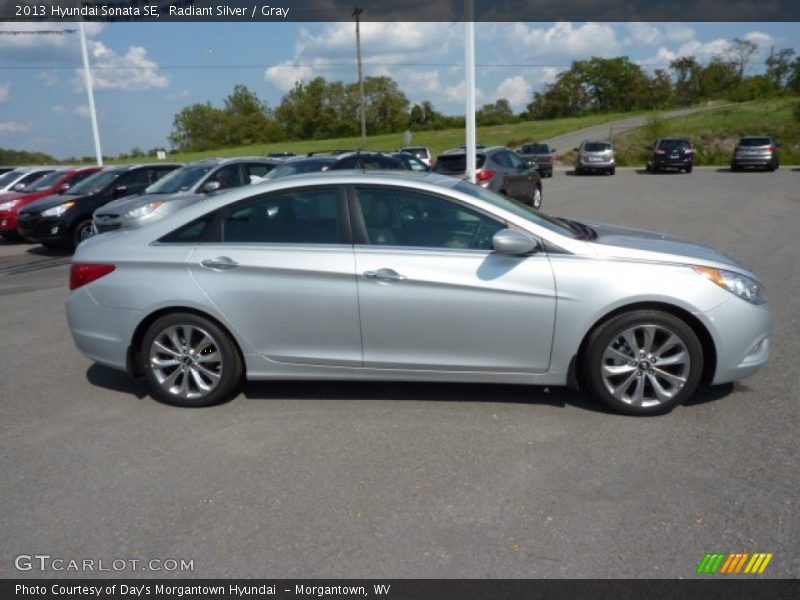 Radiant Silver / Gray 2013 Hyundai Sonata SE