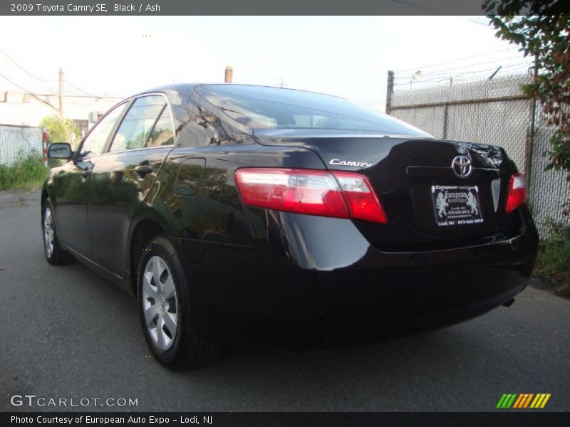 Black / Ash 2009 Toyota Camry SE
