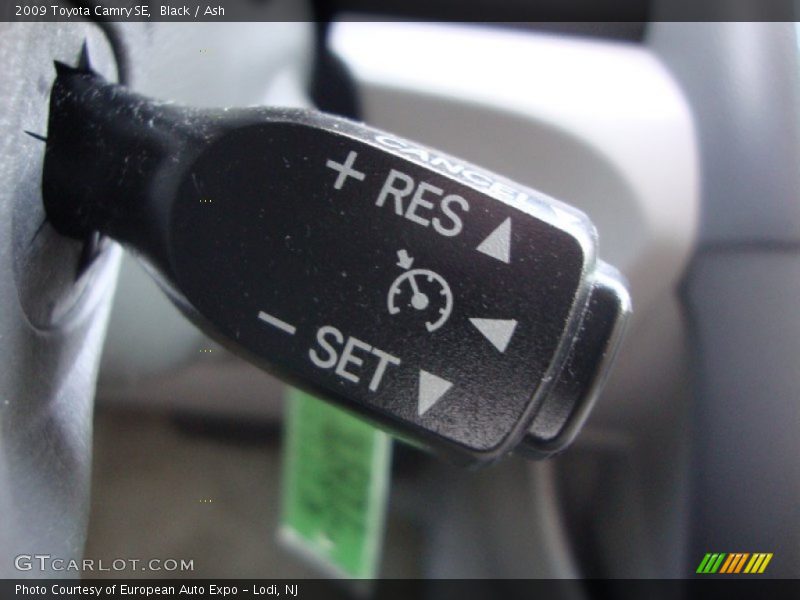 Black / Ash 2009 Toyota Camry SE