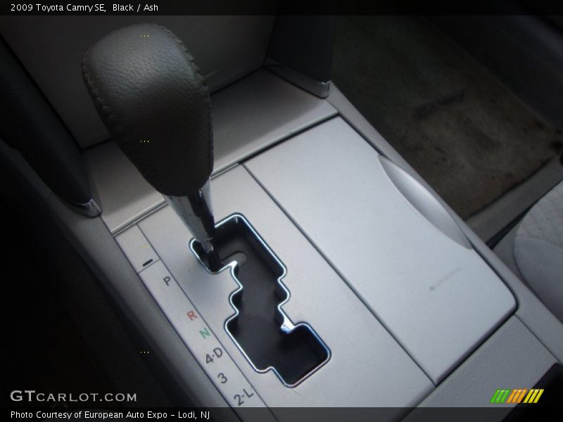 Black / Ash 2009 Toyota Camry SE