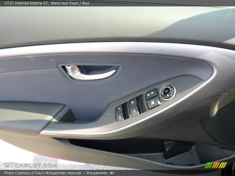 Black Noir Pearl / Blue 2013 Hyundai Elantra GT