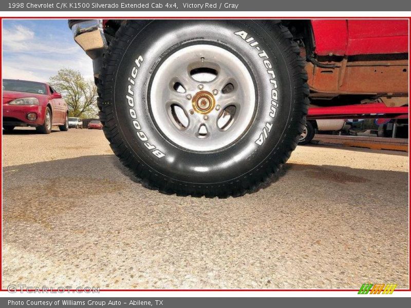 Victory Red / Gray 1998 Chevrolet C/K K1500 Silverado Extended Cab 4x4