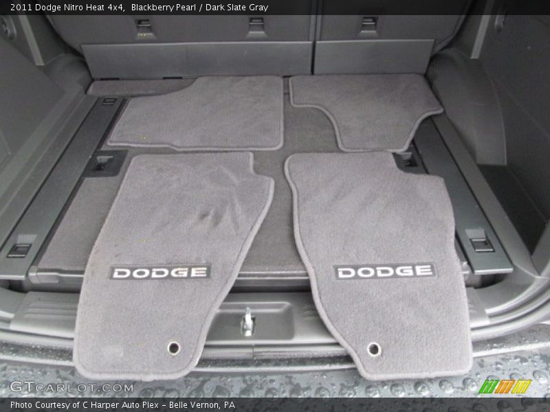 Blackberry Pearl / Dark Slate Gray 2011 Dodge Nitro Heat 4x4