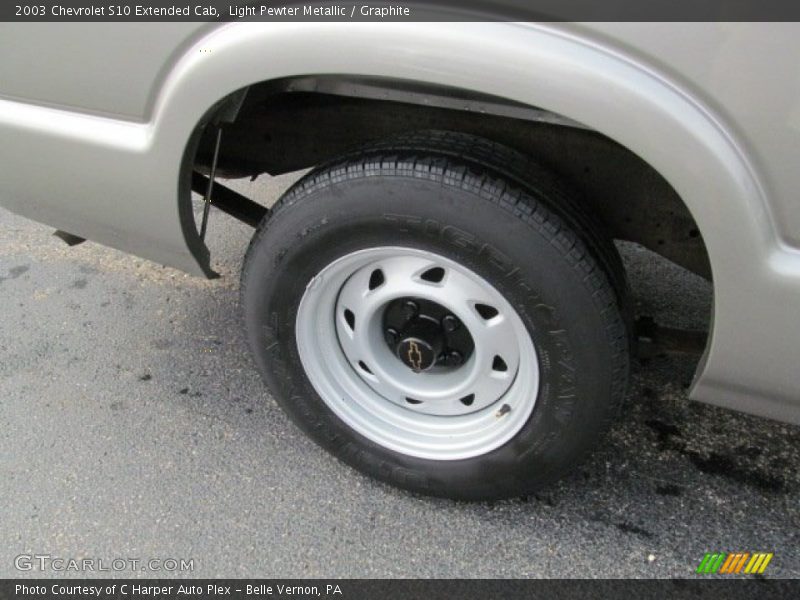 Light Pewter Metallic / Graphite 2003 Chevrolet S10 Extended Cab