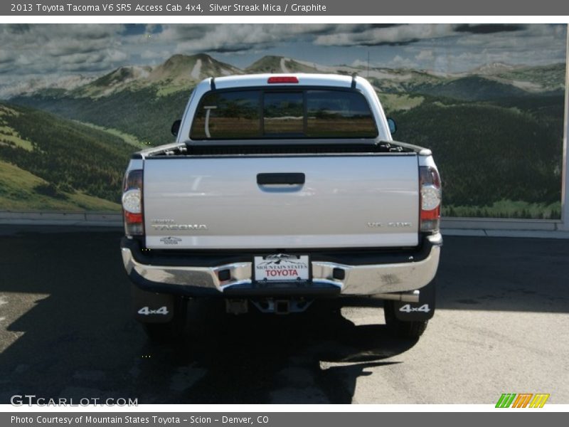 Silver Streak Mica / Graphite 2013 Toyota Tacoma V6 SR5 Access Cab 4x4