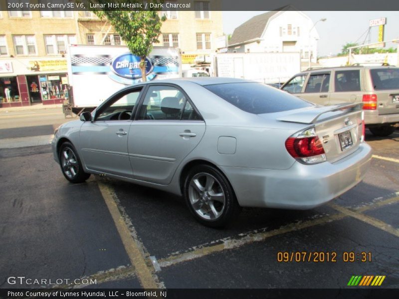 Lunar Mist Metallic / Dark Charcoal 2006 Toyota Camry SE V6