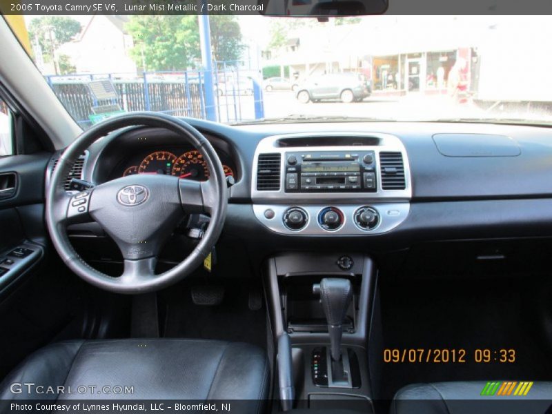 Lunar Mist Metallic / Dark Charcoal 2006 Toyota Camry SE V6