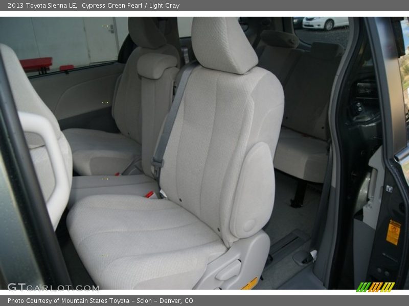 Cypress Green Pearl / Light Gray 2013 Toyota Sienna LE