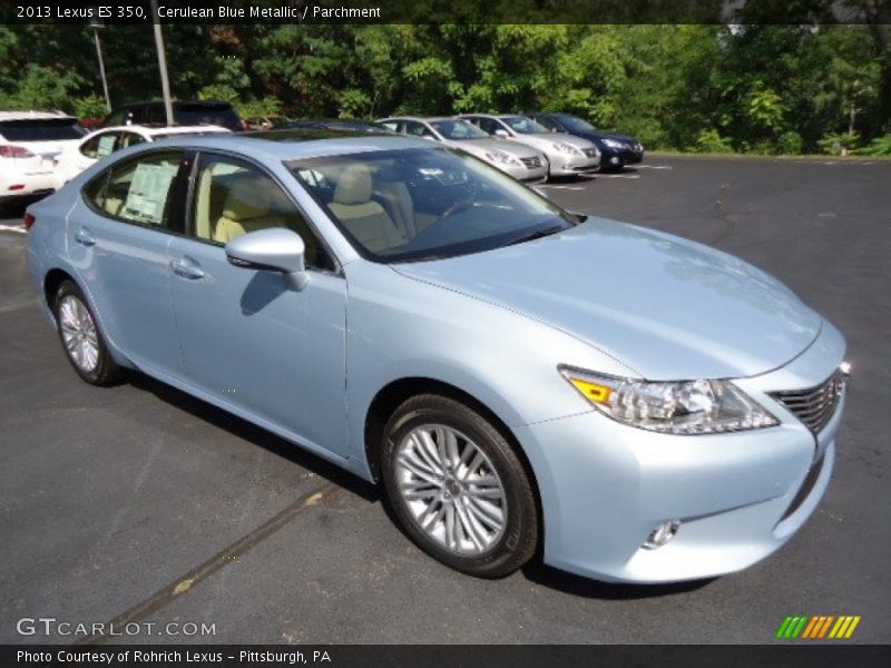 Front 3/4 View of 2013 ES 350