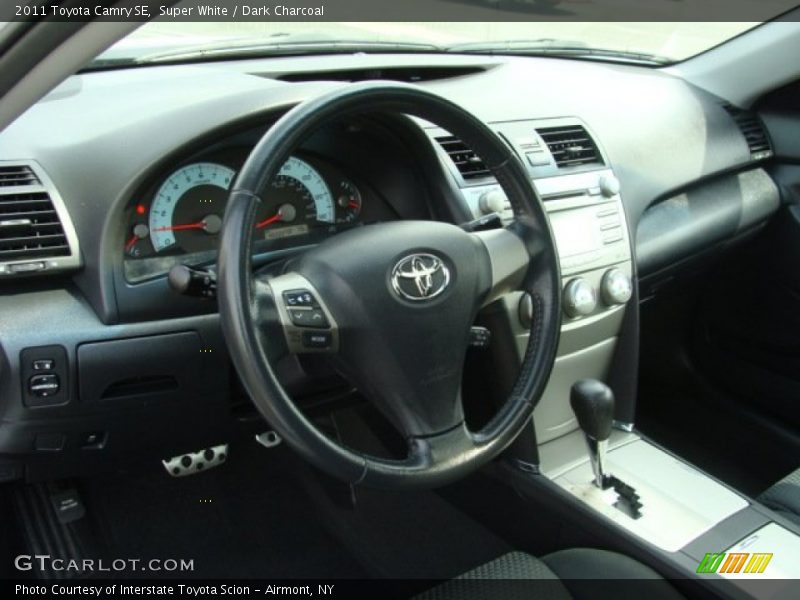 Super White / Dark Charcoal 2011 Toyota Camry SE