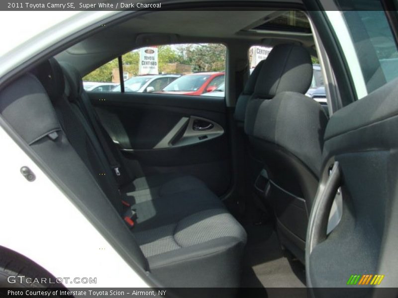 Super White / Dark Charcoal 2011 Toyota Camry SE