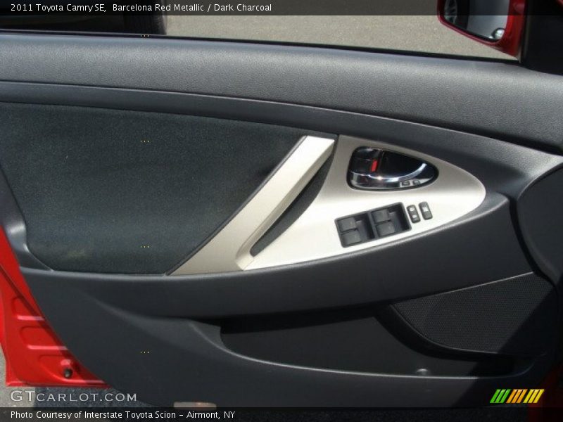 Barcelona Red Metallic / Dark Charcoal 2011 Toyota Camry SE