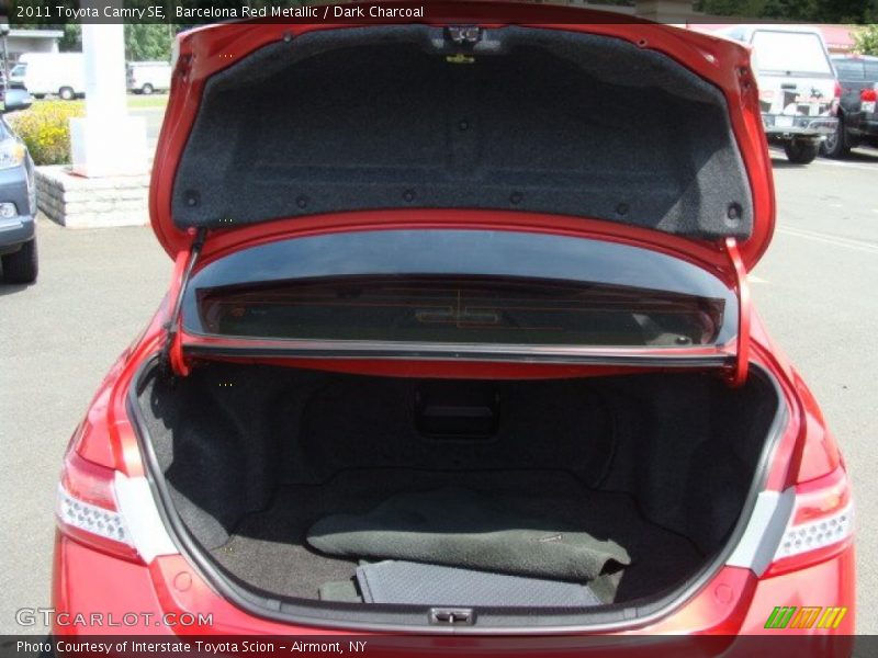 Barcelona Red Metallic / Dark Charcoal 2011 Toyota Camry SE