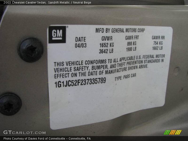 Sandrift Metallic / Neutral Beige 2003 Chevrolet Cavalier Sedan