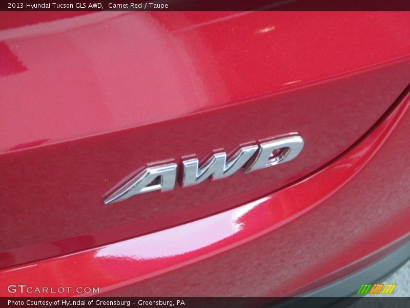 Garnet Red / Taupe 2013 Hyundai Tucson GLS AWD