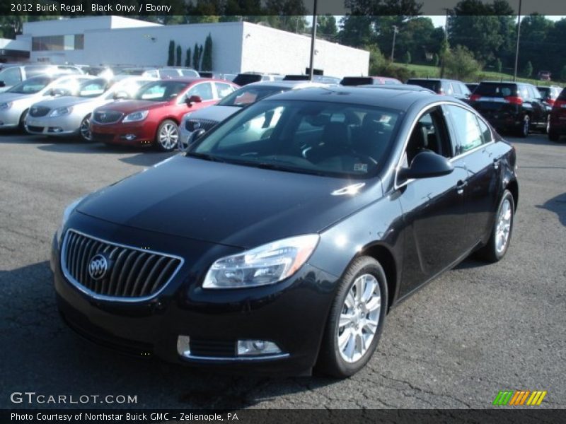 Front 3/4 View of 2012 Regal 