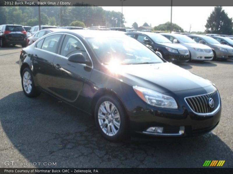 Black Onyx / Ebony 2012 Buick Regal