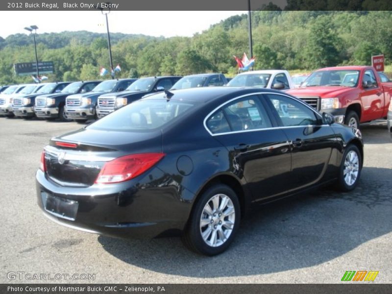 Black Onyx / Ebony 2012 Buick Regal