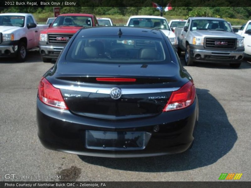 Black Onyx / Ebony 2012 Buick Regal