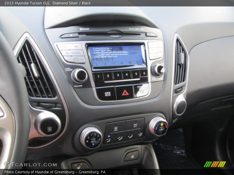 Diamond Silver / Black 2013 Hyundai Tucson GLS