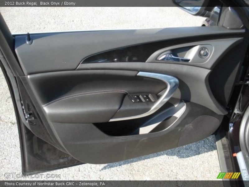 Black Onyx / Ebony 2012 Buick Regal