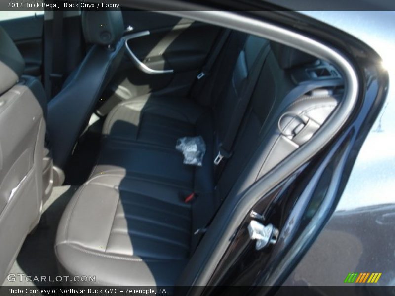Black Onyx / Ebony 2012 Buick Regal