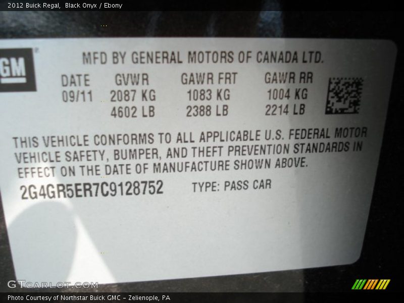 Black Onyx / Ebony 2012 Buick Regal