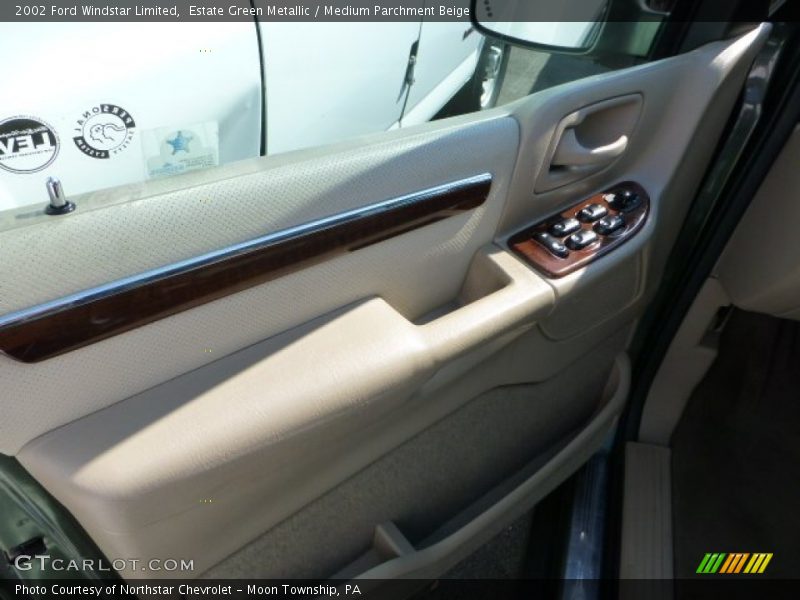 Estate Green Metallic / Medium Parchment Beige 2002 Ford Windstar Limited