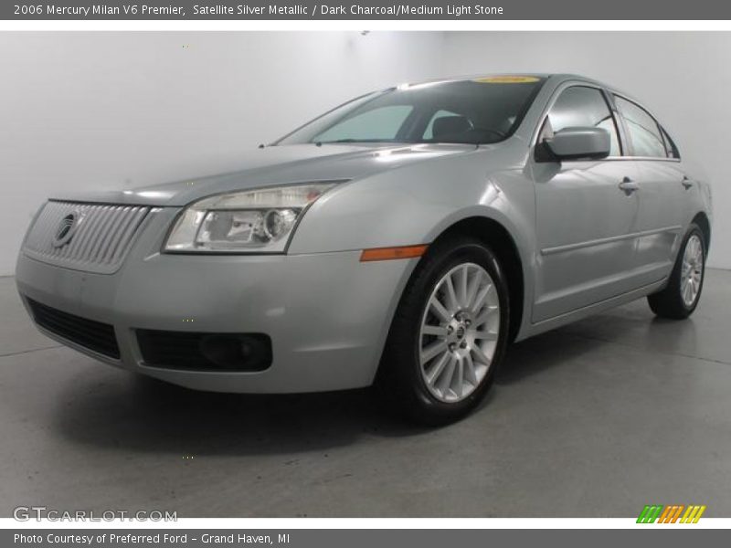Satellite Silver Metallic / Dark Charcoal/Medium Light Stone 2006 Mercury Milan V6 Premier