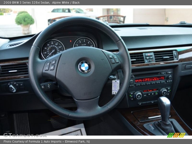 Alpine White / Black 2009 BMW 3 Series 328xi Sedan