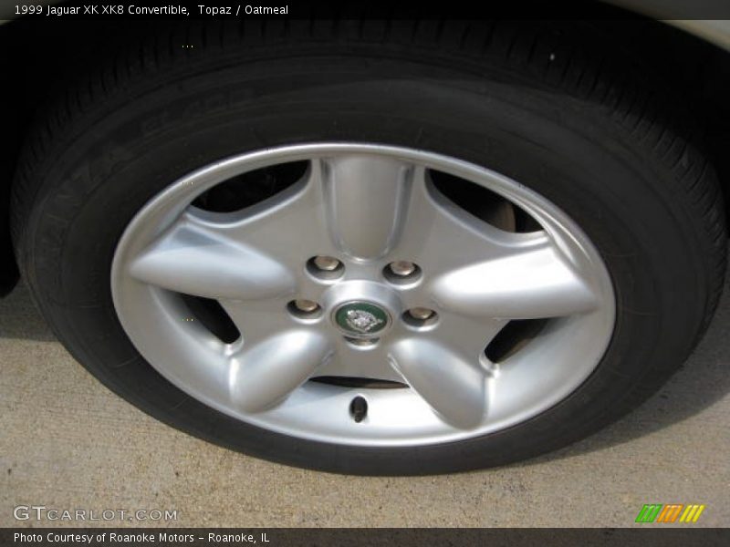  1999 XK XK8 Convertible Wheel